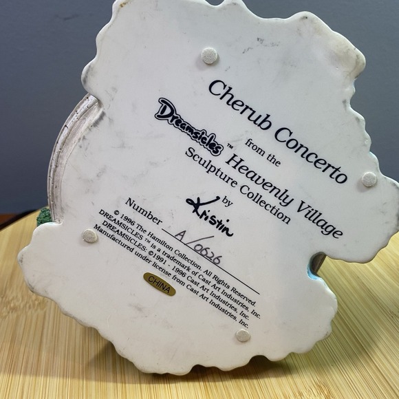 Dreamsicles Heavenly Villages "Cherub Concerto" Figurine 4.5" High A/0626 1996 - Picture 12 of 12